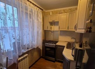 Продается 2-ком. квартира, 44 м2, Серпухов, Центральная улица, 162