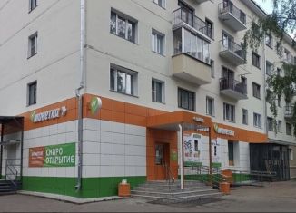 Торговая площадь на продажу, 206 м2, Киров, улица Олега Кошевого, 2