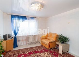 Продаю 1-ком. квартиру, 30.6 м2, Тюмень, Санаторная улица, 4