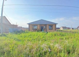 Продаю дом, 126 м2, село Кармаскалы, улица Камалова