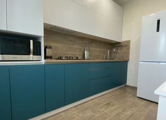 Сдается в аренду 1-ком. квартира, 38 м2, Йошкар-Ола, улица Чернякова, 3А, микрорайон 9Б