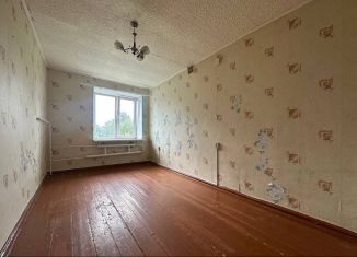 Продаю комнату, 12.6 м2, Удмуртия, Волгоградская улица, 26