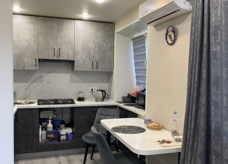 Продается 2-ком. квартира, 43.3 м2, Дубна, улица Мичурина, 13