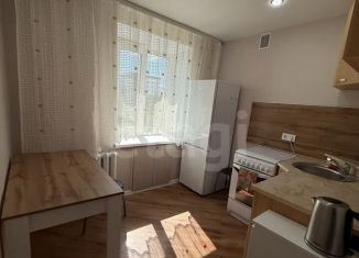 Сдаю в аренду однокомнатную квартиру, 33.2 м2, Тобольск, 4-й микрорайон, 38