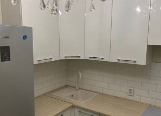 Аренда 1-ком. квартиры, 40 м2, Казань, Портовая улица, 37к1