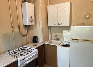 Сдается 1-ком. квартира, 30 м2, Москва, Изумрудная улица, 38