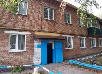 Продается 2-комнатная квартира, 40.9 м2, поселок Полевой, улица Нефтяников