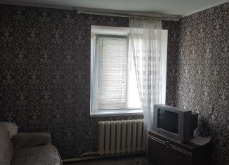 Сдается в аренду 1-комнатная квартира, 27 м2, Адыгейск, проспект Ленина, 52