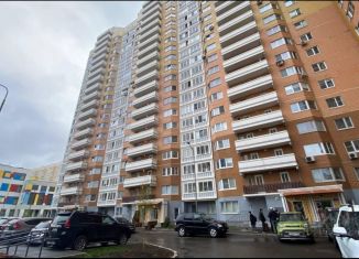 Продам трехкомнатную квартиру, 88 м2, Москва, Синявинская улица, 11к9, Молжаниновский район