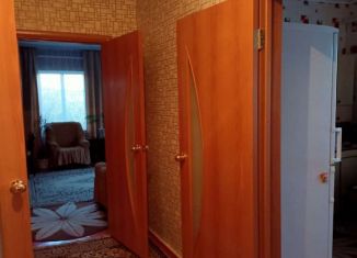 Продается 3-комнатная квартира, 77 м2, Называевск, улица Чкалова