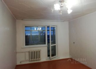 Сдается в аренду двухкомнатная квартира, 45 м2, Первоуральск, проспект Космонавтов, 11А