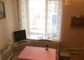 Сдаю в аренду 2-ком. квартиру, 48 м2, Елец, улица Героев, 19