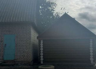 Продаю гараж, 30 м2, Новгородская область