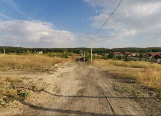 Продается земельный участок, 5 сот., поселок городского типа Новосемейкино, Центральная улица
