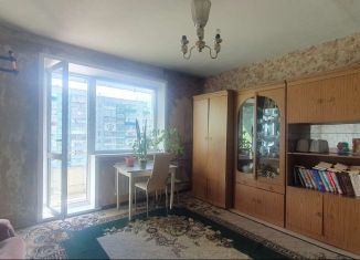 Продажа двухкомнатной квартиры, 49.7 м2, Кемеровская область, улица Есенина, 60