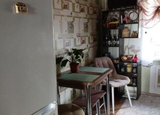 Сдается в аренду 3-ком. квартира, 59.2 м2, Тобольск, Первомайская улица, 14А