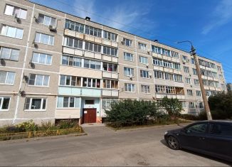 Продается трехкомнатная квартира, 70 м2, Егорьевск, улица 50 лет ВЛКСМ, 10