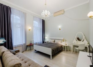 Сдаю в аренду 3-ком. квартиру, 110 м2, Санкт-Петербург, улица Марата, 4, метро Площадь Восстания