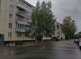 Продаю 1-ком. квартиру, 35.4 м2, деревня Лопухинка, Первомайская улица, 7