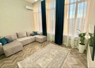 Сдается в аренду 2-комнатная квартира, 70 м2, Махачкала, улица Амаева, 17