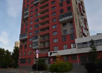 Продажа трехкомнатной квартиры, 94.9 м2, Екатеринбург, Трамвайный переулок, 2к3, Трамвайный переулок