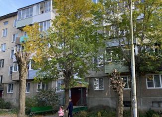 Продам 2-комнатную квартиру, 40 м2, Тейково, улица Красных Зорь, 2