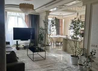 Продам четырехкомнатную квартиру, 150 м2, Краснодар, Дальняя улица, ЖК Тургенев