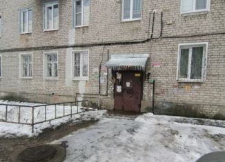 2-комнатная квартира на продажу, 37 м2, Дзержинск, улица Чапаева, 2Б