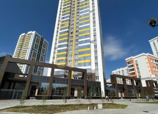 Продажа 3-ком. квартиры, 74 м2, Екатеринбург, улица Павла Шаманова, 5/5, ЖК Аксиома