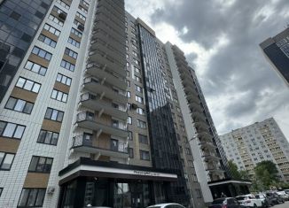 Сдам 3-ком. квартиру, 80 м2, Воронеж, Крымская улица, 3/1