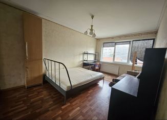 Сдается в аренду 1-комнатная квартира, 30 м2, Санкт-Петербург, аллея Поликарпова, 8к1, метро Комендантский проспект