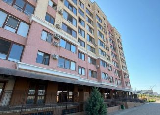 Продается двухкомнатная квартира, 61.6 м2, Евпатория, улица Чапаева, 28Л, ЖК Победа