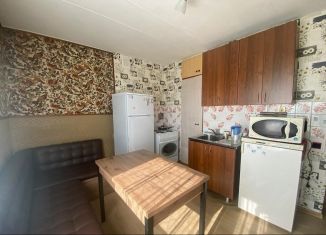 Аренда 2-ком. квартиры, 52 м2, Москва, улица Островитянова, 24к1, метро Тёплый Стан