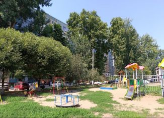 Продажа 2-комнатной квартиры, 53 м2, Энгельс, улица Тельмана, 35