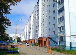 Продается 2-комнатная квартира, 42 м2, Удмуртия, Областная улица, 30