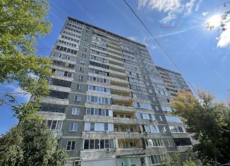 Продается двухкомнатная квартира, 48 м2, Екатеринбург, улица Сыромолотова, 12, метро Геологическая