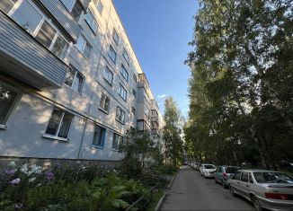 Продажа 2-комнатной квартиры, 50 м2, Вологда, Козлёнская улица, 84А