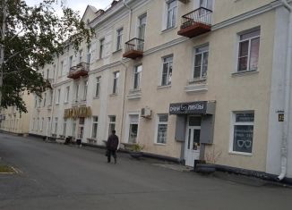 Продам 2-ком. квартиру, 57 м2, Курган, улица Красина, 75