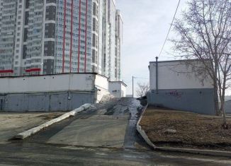 Сдам гараж, 18 м2, Екатеринбург, Кировский район, Рассветная улица, 4