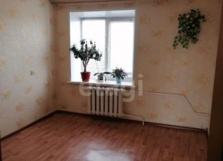 Продам 3-ком. квартиру, 64 м2, Республика Башкортостан, улица Салавата, 8