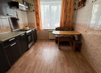 Сдаю в аренду 2-ком. квартиру, 63 м2, Омск, проспект Комарова, 31