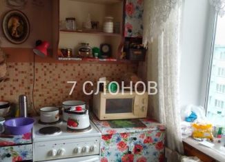 Продаю 2-комнатную квартиру, 48 м2, Ачинск, 3-й Привокзальный микрорайон, 3