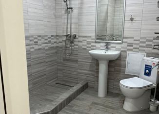 Продаю 2-ком. квартиру, 50 м2, Ставропольский край, Советская улица, 36