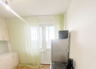 Продам 1-ком. квартиру, 41 м2, Ростов-на-Дону, улица Платона Кляты, 21