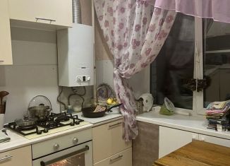 Продам трехкомнатную квартиру, 61 м2, Ковров, улица Гастелло, 9