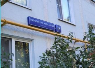 Продаю 3-комнатную квартиру, 59 м2, Москва, улица Подольских Курсантов, 18к1, район Чертаново Южное