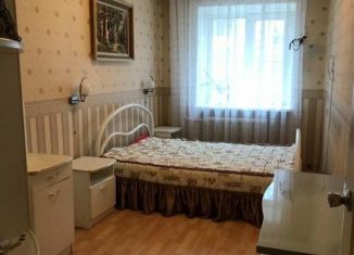 Сдача в аренду 2-комнатной квартиры, 44 м2, Екатеринбург, Советская улица, 17, метро Уральская