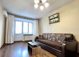 Сдается 1-комнатная квартира, 35 м2, Казань, Агрономическая улица, 16