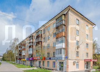 Продается 2-комнатная квартира, 44.5 м2, Екатеринбург, метро Машиностроителей, проспект Космонавтов, 90