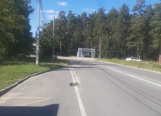 Сдам в аренду торговую площадь, 60 м2, Димитровград, Гвардейская улица, 3А